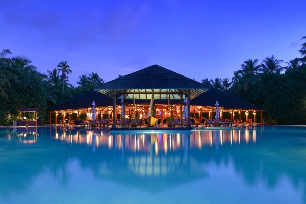 Adaaran Select Meedhupparu Resort and Spa