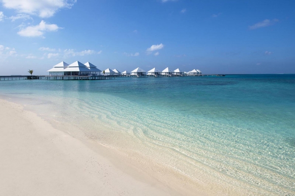 Diamonds Thudufushi Maldives